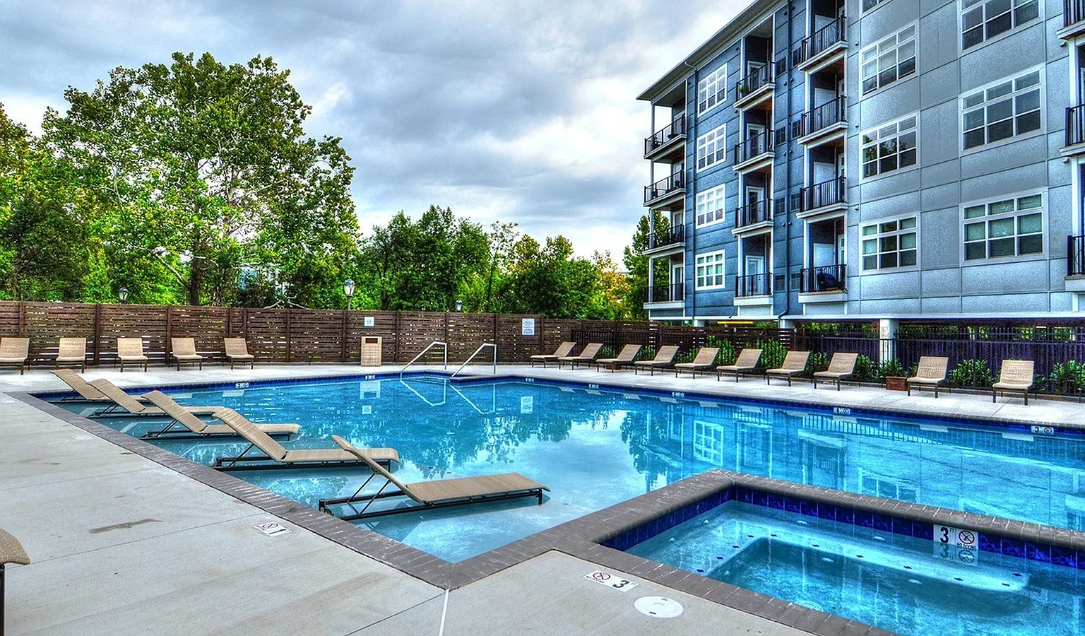 Phoenix Village — Photo 3