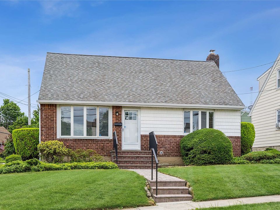 1st image of 267 Dow Ave