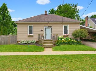 57 Main St N, Hamilton, ON L8B0E6