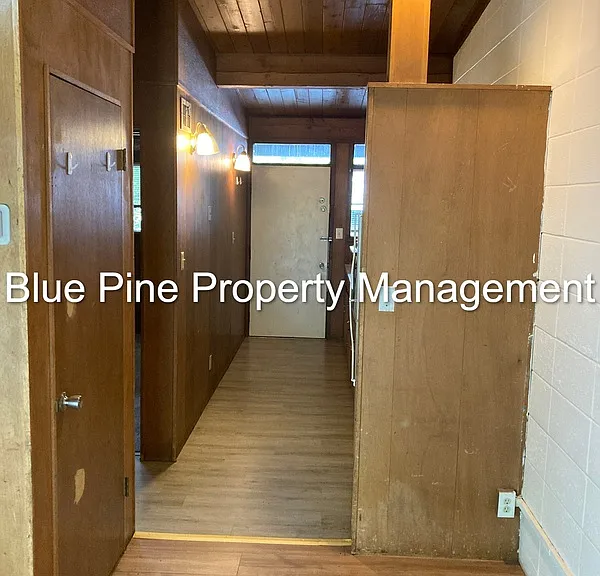390 W 14th St #6 — Photo 3