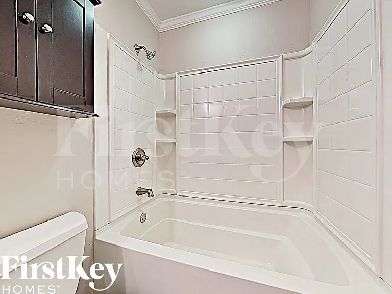 1007 W Utopia Rd — Photo 11