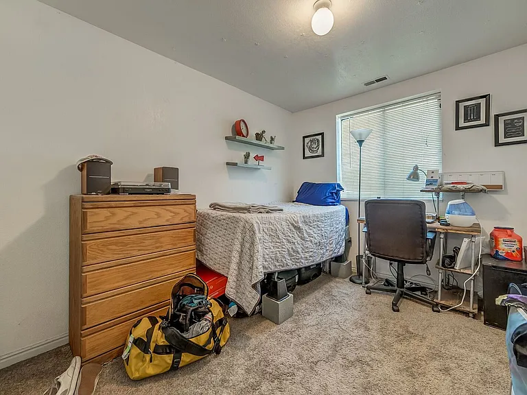 850 N University Ave #200 — Photo 9