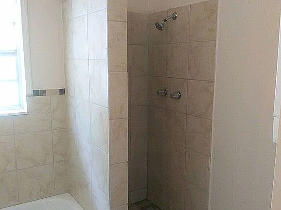 3rd image of 8739 Wadlington Ave