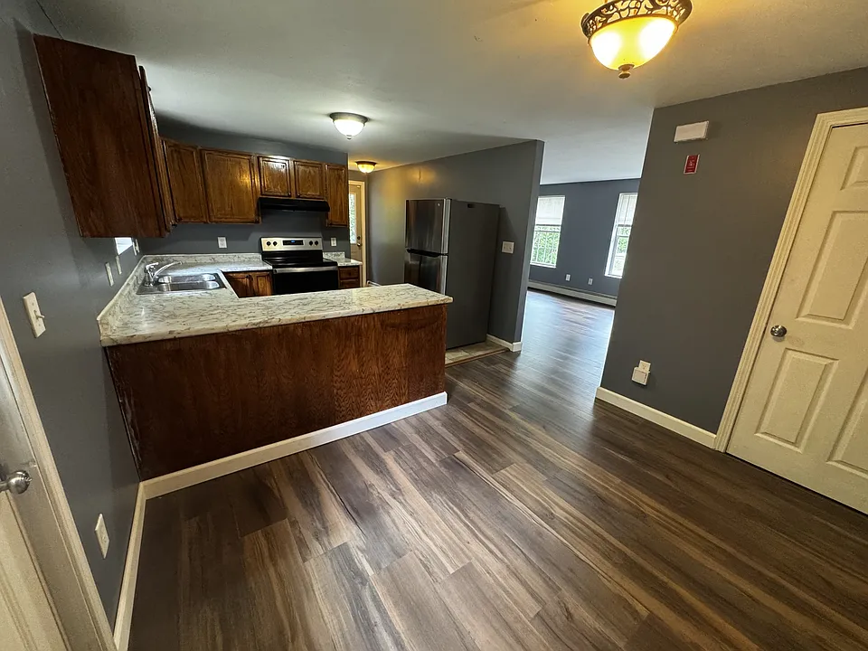 60 Highrock Rd #60