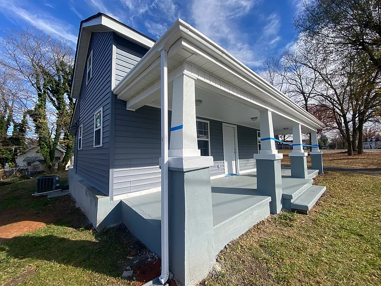305 S Harris St — Photo 7