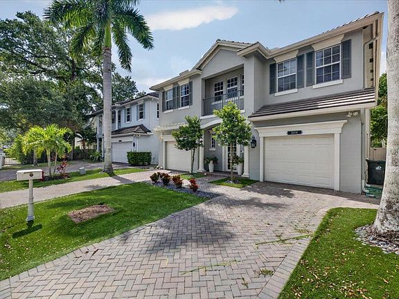 3rd image of 1608 SW 23RD Street