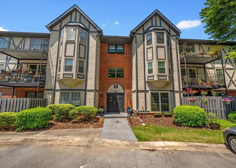 1st image of 6851 Roswell Rd Unit F20