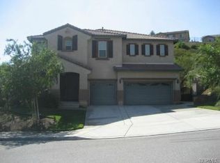 7486 Tuolumne Ln, Highland, CA 92346