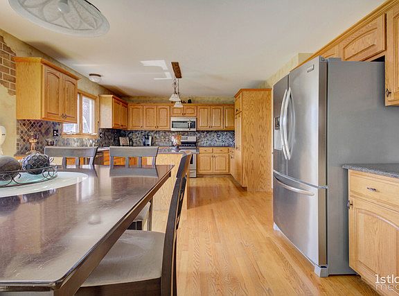 4th image of 13152 S Blackstone Ln