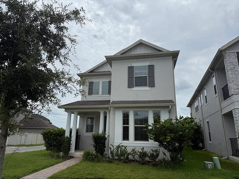 1337 Silver Moon Ln — Photo 1