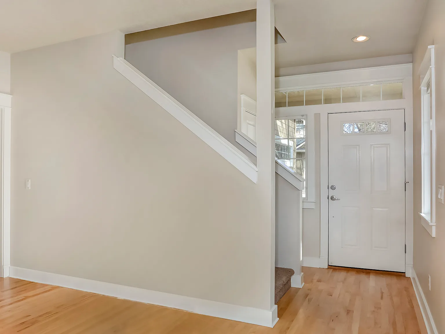 3 bed, 1424 sqft, $2,000 — Photo 3