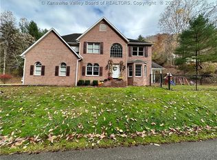 381 Rock Lick Rd, Chapmanville, WV 25508
