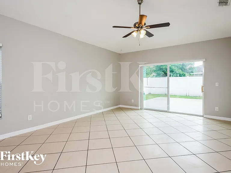 4781 Rockvale Dr — Photo 7