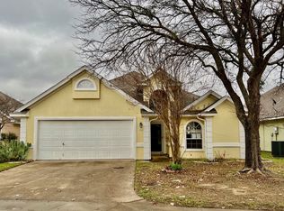 106 Easy St, Glen Rose, TX 76043