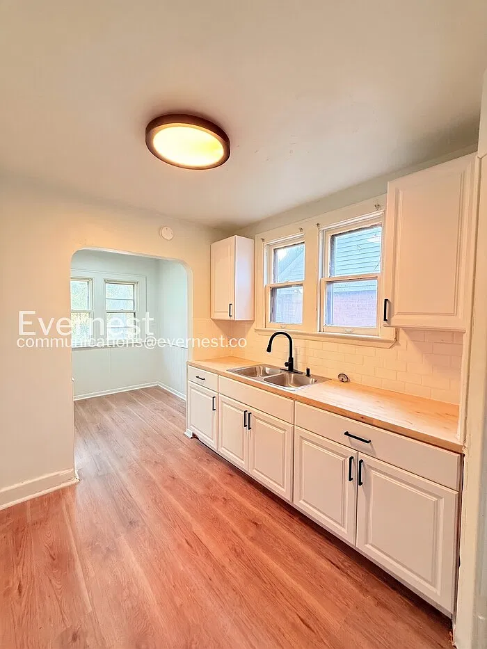 3 bed, 2.0 bath, 1468 sqft, $1,475 — Photo 4