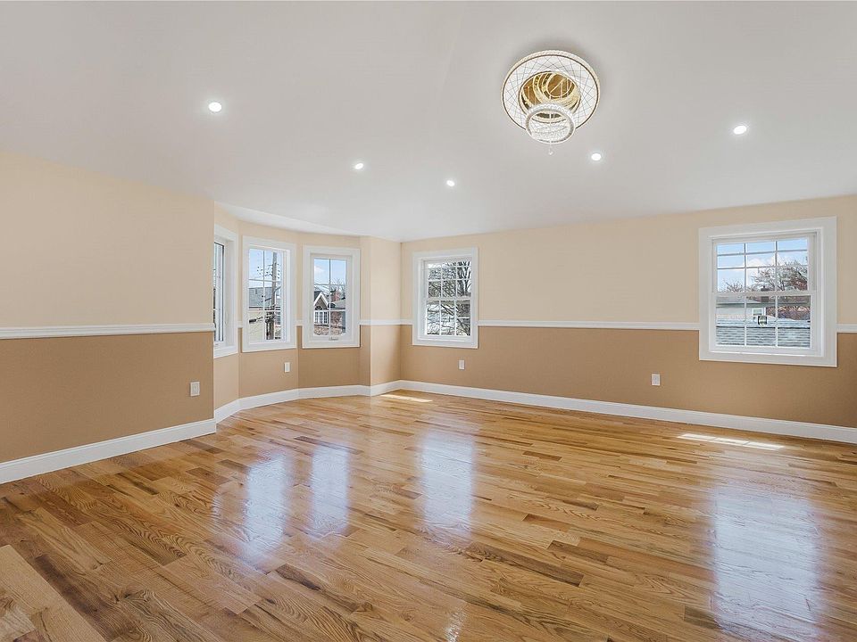 1st image of 130-16 178th Street
