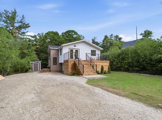 178 Fairmont St, Mahone Bay, NS B0J 2E0