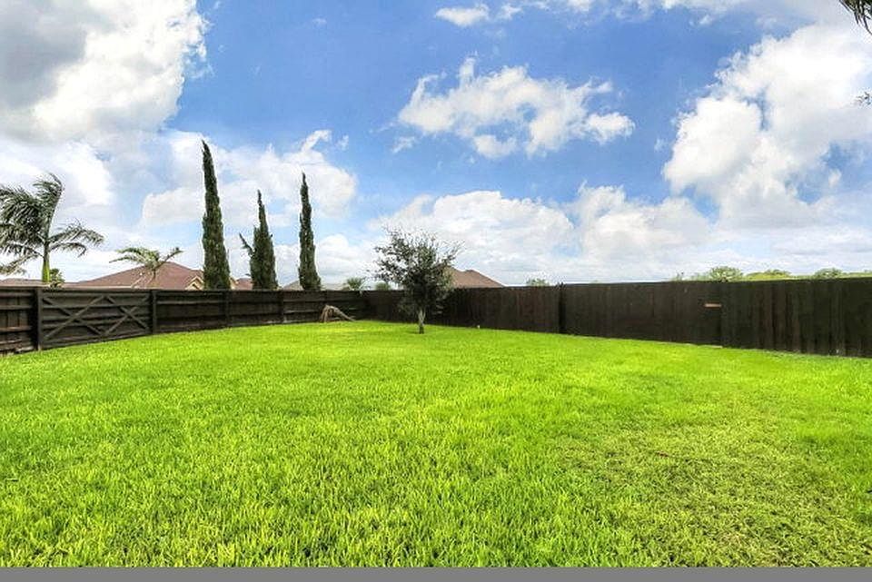 1st image of Lote 8 Fern Dr