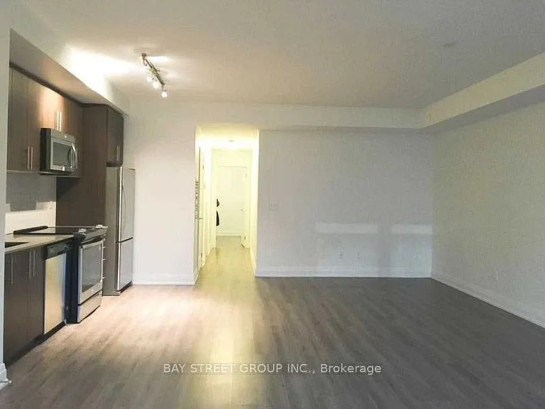 780 Sheppard Ave E #53 — Photo 2