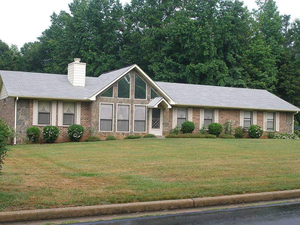 All Brick Ranch