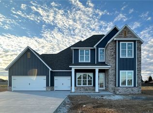 6485 Courtland Ave, Springdale, AR 72762