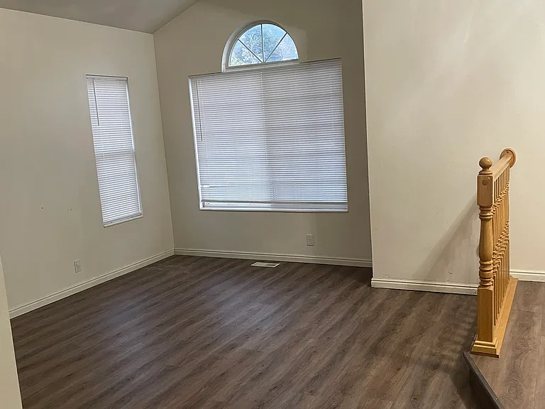 2193 E 3100 N — Photo 17