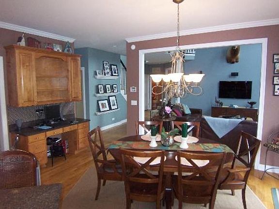 3rd image of 2715 Silver Spur Ct