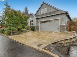 21618 Ella Ln, Fairview, OR 97024