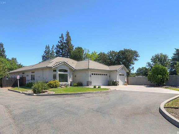 2nd image of 4120 Levendi Ln