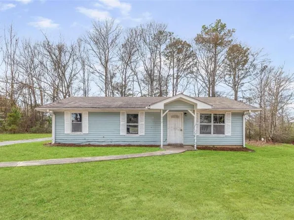 8199 Cousins St, Douglasville, GA 30134