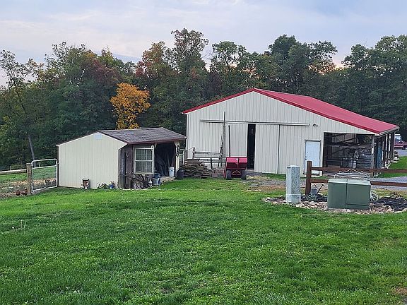 4th image of 776 Blazen Sun Ln