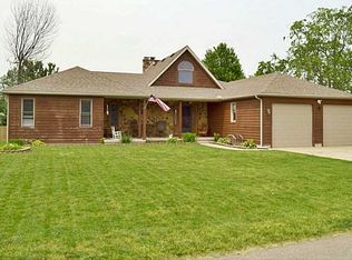 16127 Oak Ave, Belle Center, OH