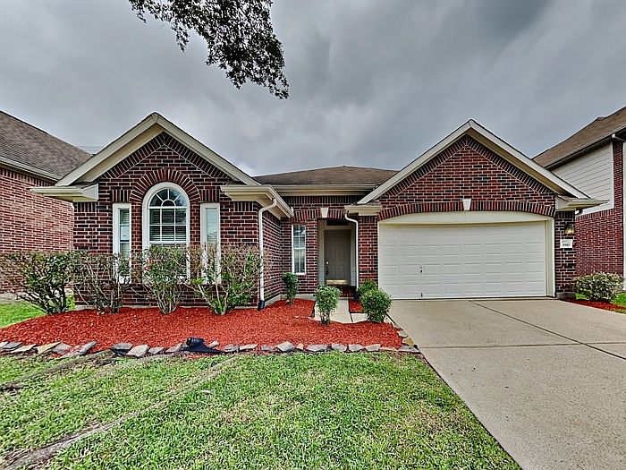 1st image of 3910 Camelia Glen Ln
