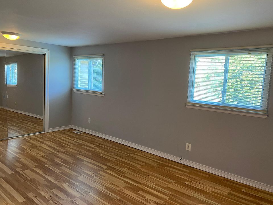 709 N Edison Ave, photo 27