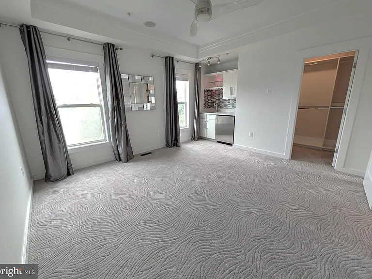 22447 Verde Gate Ter — Photo 26