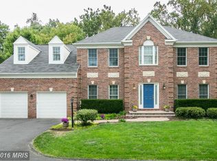 20732 Arbor Ct, Sterling, VA 20165
