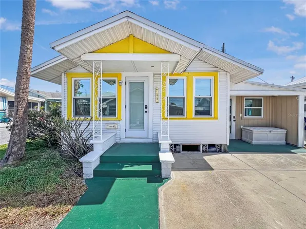 55 Braden Castle Dr, Bradenton, FL 34208