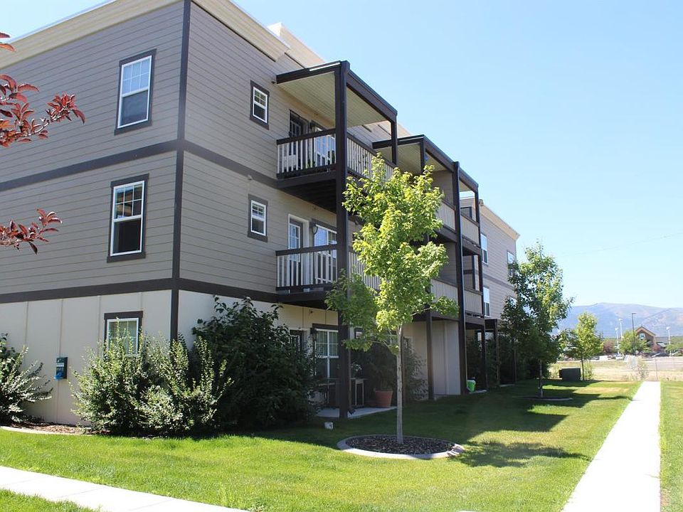 1st image of 2422 39th St APT 301