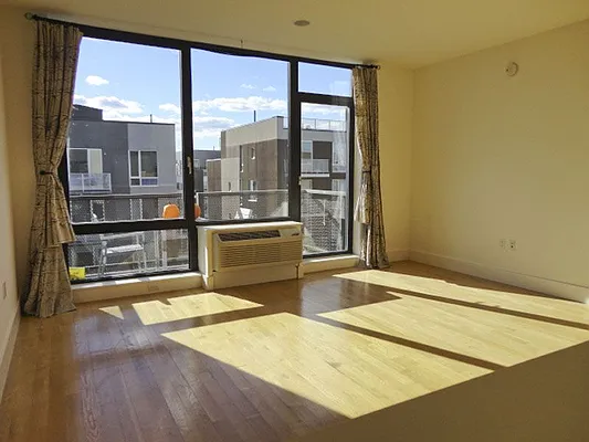 Rented by Fiddler Realty | media 32