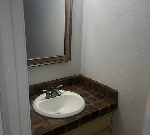 4th image of 8119 Sheldon Shores Dr