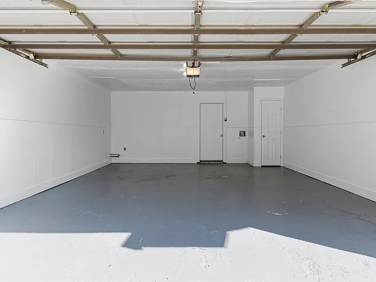 908 W Highway 243 — Photo 27