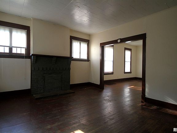 4th image of 312 W Cherry St