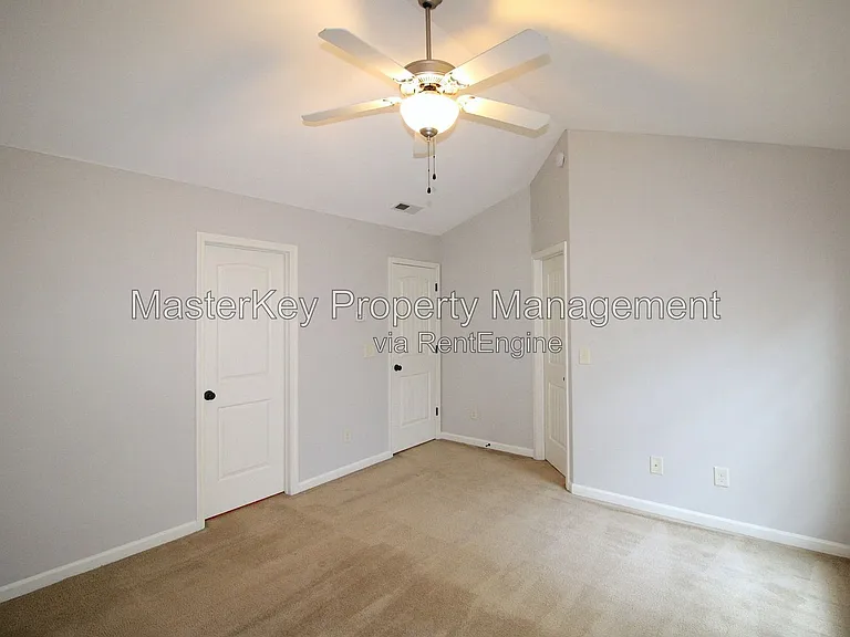 533 Matheson Pl — Photo 12