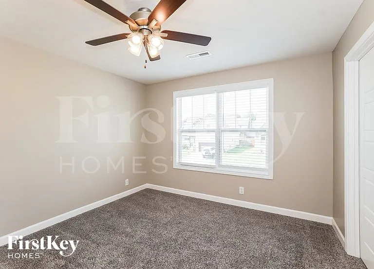 1679 Ellie Piper Cir — Photo 12