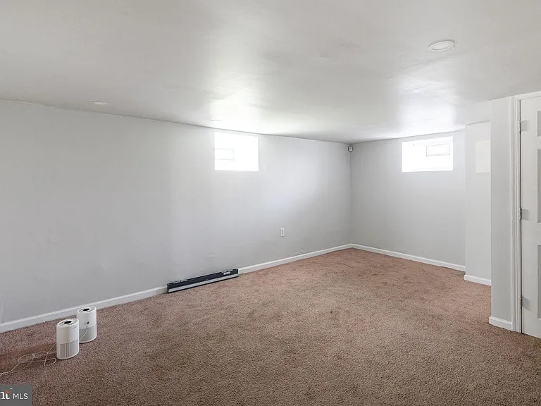 7436 Drexel Rd — Photo 16