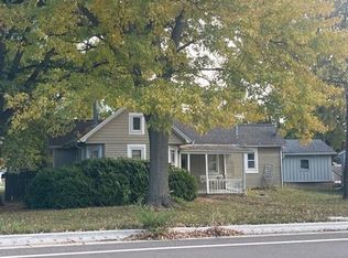 209 S Seminary St, Downs, IL 61736