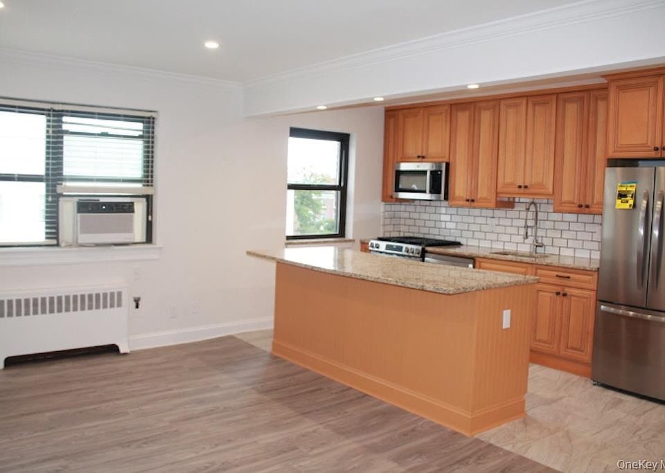 1st image of 61 White Oak Street #5H