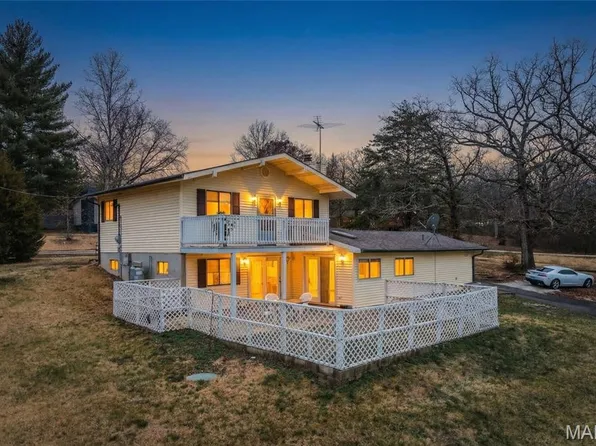 505 Rosehill Ln, Saint Clair, MO 63077