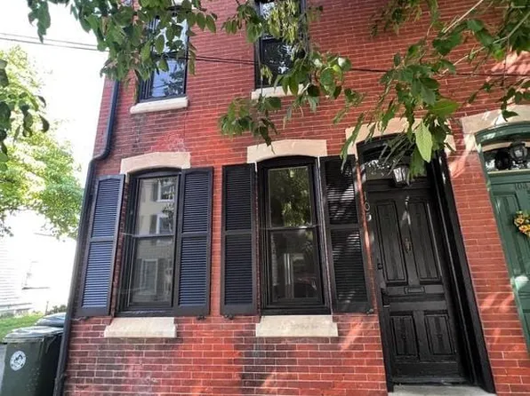 105 W Union St, Burlington, NJ 08016