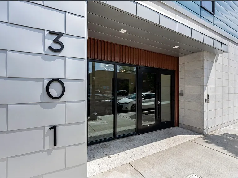 301 Border St #402 — Photo 29